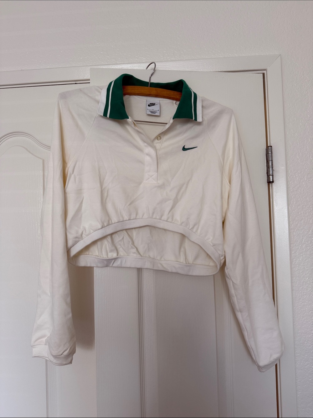 Nike Women's Cream Cropped Long-Sleeve Polo with Green Collar